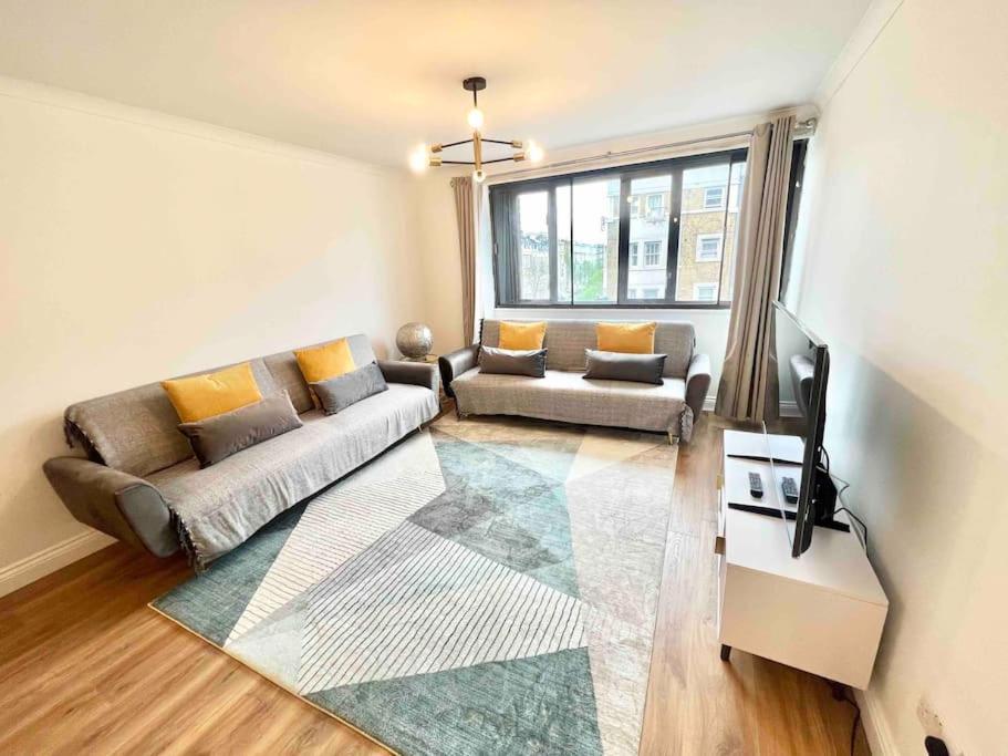 Luxstay 2br Earls Court Sleeps Up To 10 Londra